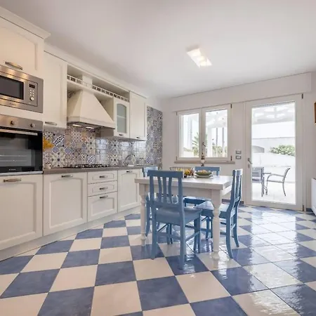 Belvedere B Ferienhaus Marina di Mancaversa